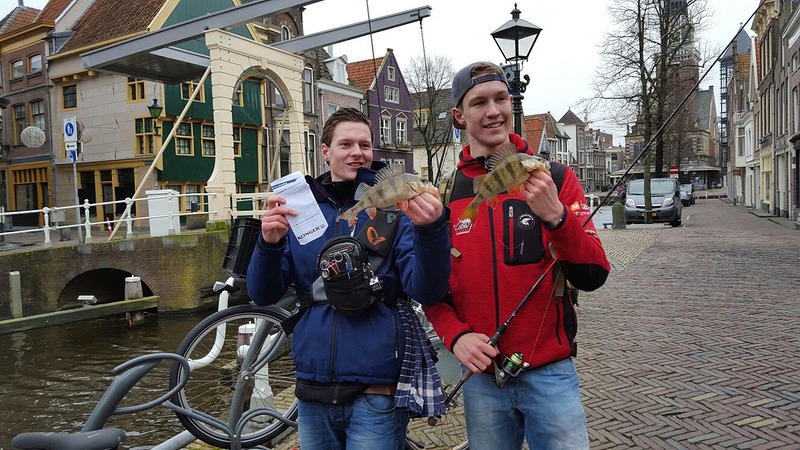 Streetfishing-competitie voor jongeren afgetrapt in Alkmaar
