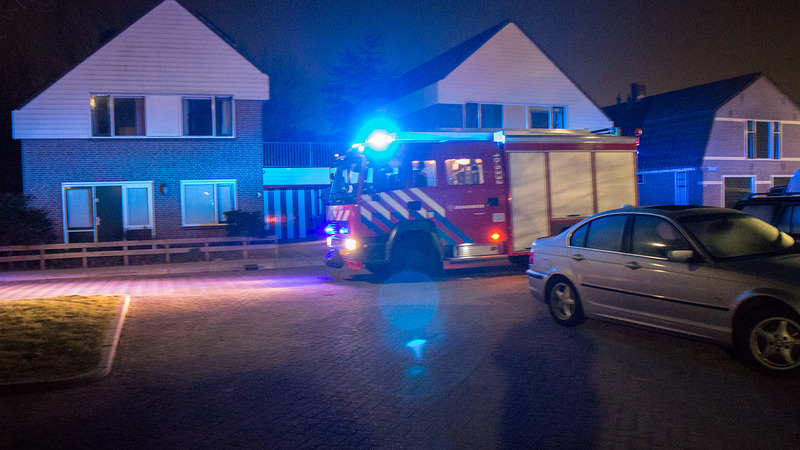 Gas lekt riool in onder Havenplein Broek op Langedijk