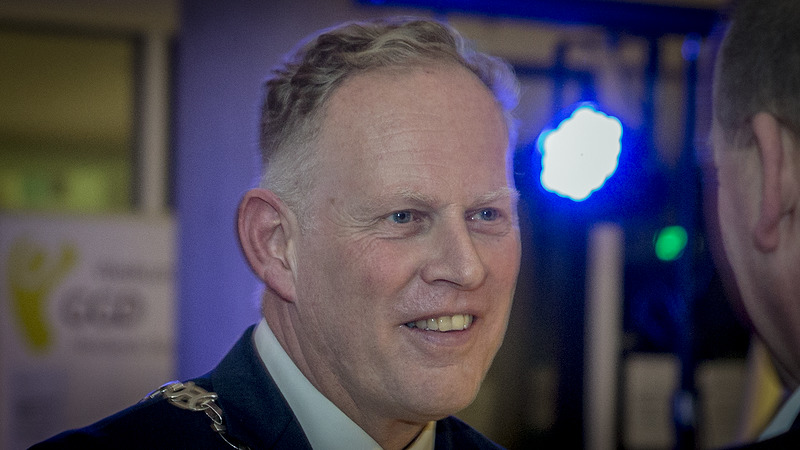 Dinsdag uitsluitsel over derde ambtstermijn burgemeester Ter Heegde