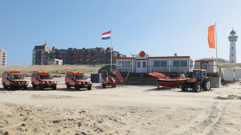 Reanimatie op strand Egmond aan Zee tijdens twee andere incidenten