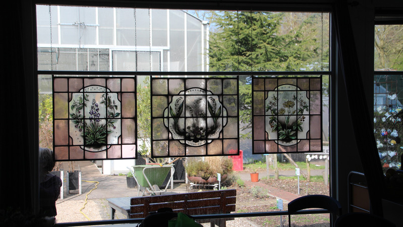Expositie glaskunst van José de Visser bij Hortus Alkmaar