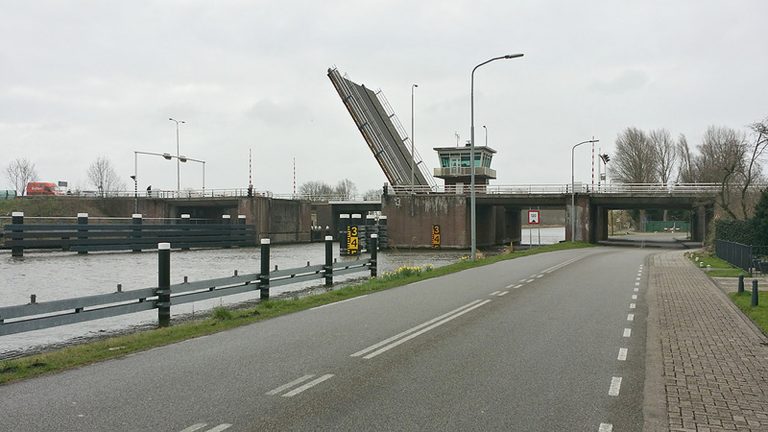 Ernstige hinder door werkzaamheden Leeghwaterbrug (N242)