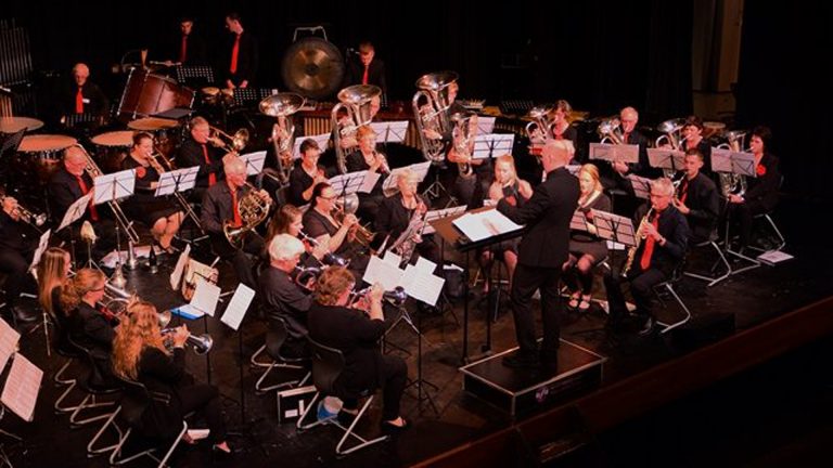 42e West-Friesland Muziekfestival met twaalf orkesten ?