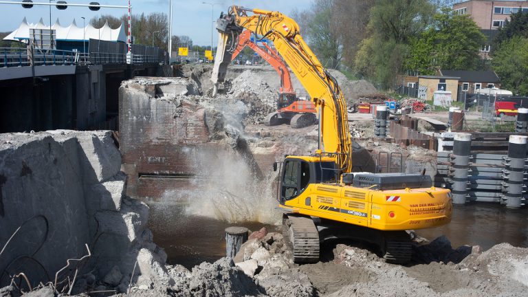 Bouw nieuwe Leeghwaterbrug uitgesteld vanwege gebrekkige bouwplannen
