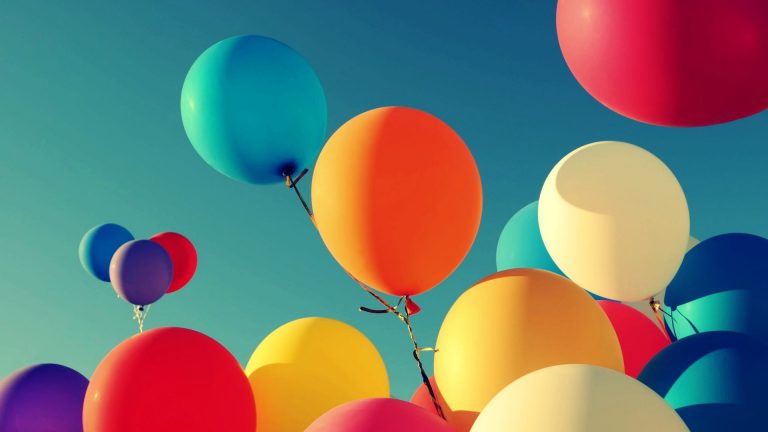 Zes Waardse partijen pleiten voor verbod op oplaten ballonnen