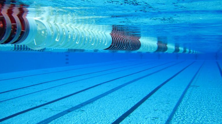 Jaarlijkse schoolzwemwedstrijd keert terug naar De Bever ?