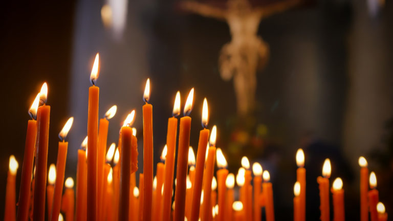 Kerken in HAL-gebied tijdens paasweekend online te vinden: “Viering extra belangrijk nu”