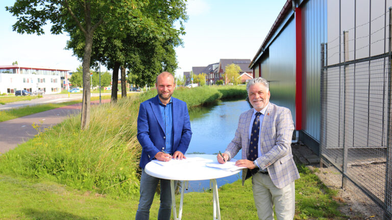 Plan voor woningen aan doorvaarbaar water op voormalig Rodeo-terrein Broek op Langedijk