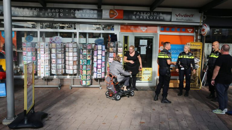 Vivant kiosk op het Raadhuisplein in Heerhugowaard overvallen