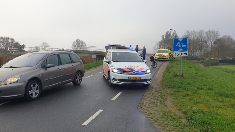 Doorrijder bij aanrijding met jonge fietsster op Oostdijk meldt zich bij politie