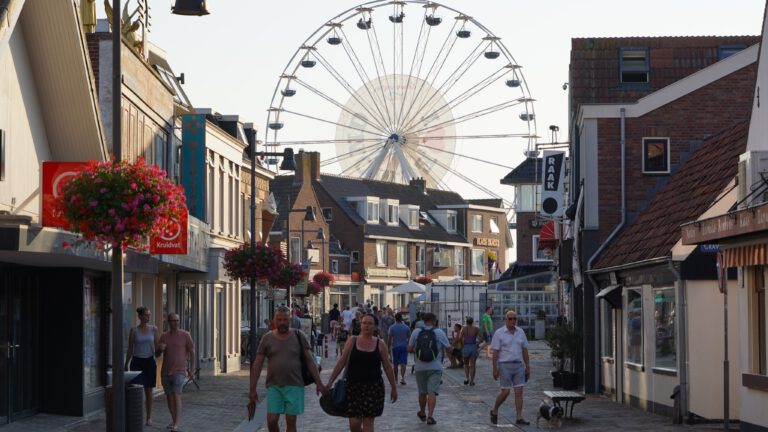 Winkelgebied Egmond wordt Bedrijven Investeringszone: “Een droom komt uit”
