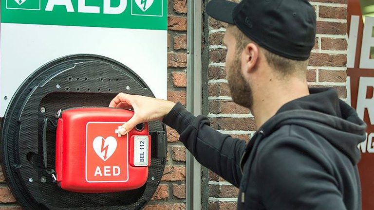 Nog zeven ‘witte vlekken’ zonder goede dekking met AED’s in Heerhugowaard