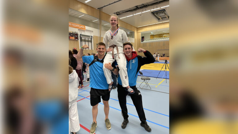 Judotalent Fleur Sinnema uit Heerhugowaard wint voor vijfde keer Open Alkmaarse