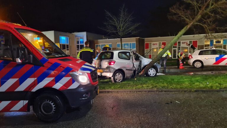 Twee Alkmaarders ernstig gewond bij aanrijding Stationsplein Heerhugowaard