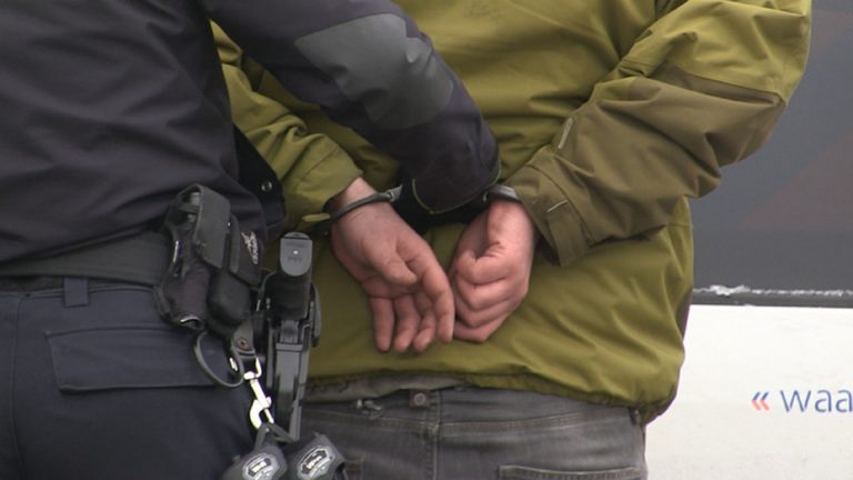 Jongen (18) vastgezet vanwege babbeltrucs onder andere in Heerhugowaard