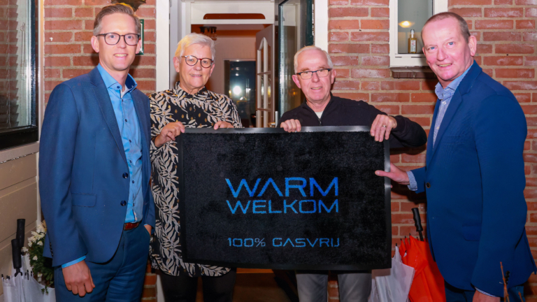 Veertien particuliere woningen in Rivierenwijk-Zuid met subsidie op warmtenet