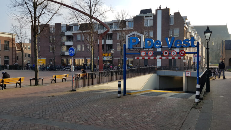 Nieuwe toegangssystemen in drie Alkmaarse parkeergarages tegen ongenode gasten