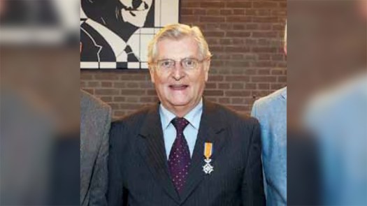 Oud-raadslid Martin Dijkstra herdacht in raadszaal Dijk en Waard: “Een toegewijde dossierkenner”