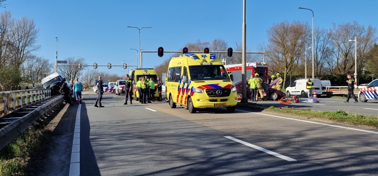 Fataal ongeval op N9 bij Aert de Gelderlaan: ringweg in beide richtingen afgesloten