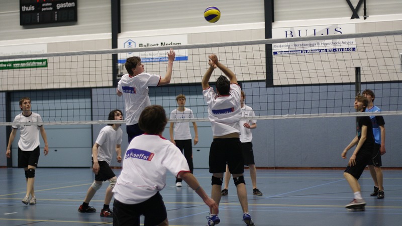 Onderbouwklassen uit de regio gaan sportieve strijd aan bij Alkmaarse Scholen Kampioenschappen