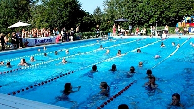 Zwemvierdaagse in Pancrasser buitenbad De Bever